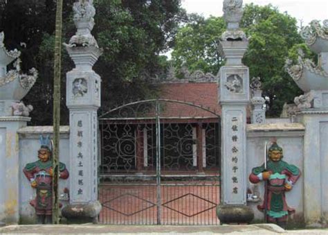  Guardian Deity of Phuong Hoang Temple! A Study in 5th Century Cham Sculpture