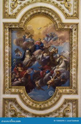 The Coronation of Christ – A Symphony of Gold and Celestial Brilliance!